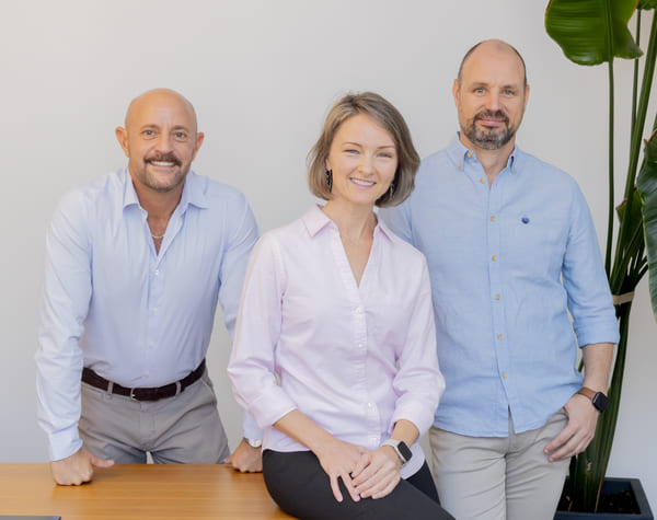 Agnes, Matthew y Daniel - Agnes Csomos Personal Shopper Inmobiliario en Madrid