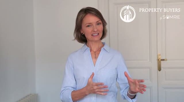 Vídeo intro Agnes Csomos - Personal shopper inmobiliario Madrid